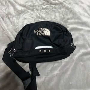 North face roo lumbar pack